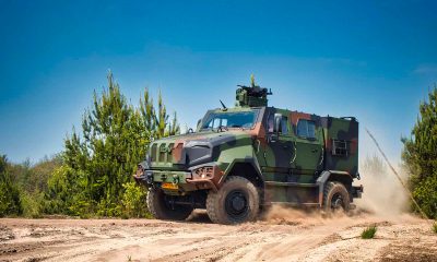 Leonardo valuta l'acquisto di Iveco Defence Vehicles