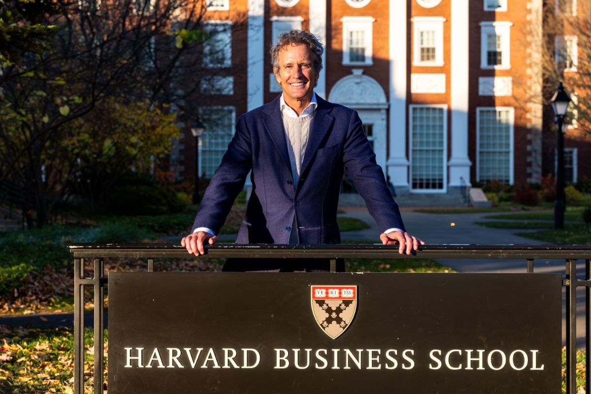 Alessandro Benetton alla Harvard University per Mundys