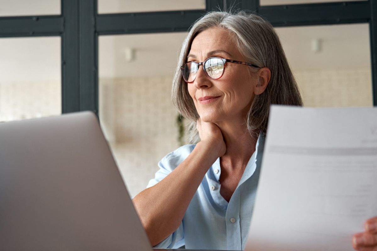 Intoo, i consigli per la vita professionale delle donne over 50