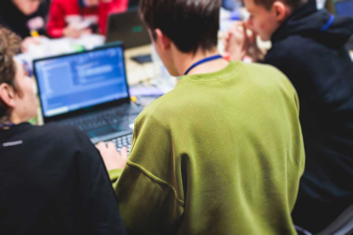 Un'italiana tra i vincitori del Sas Hackathon 2024