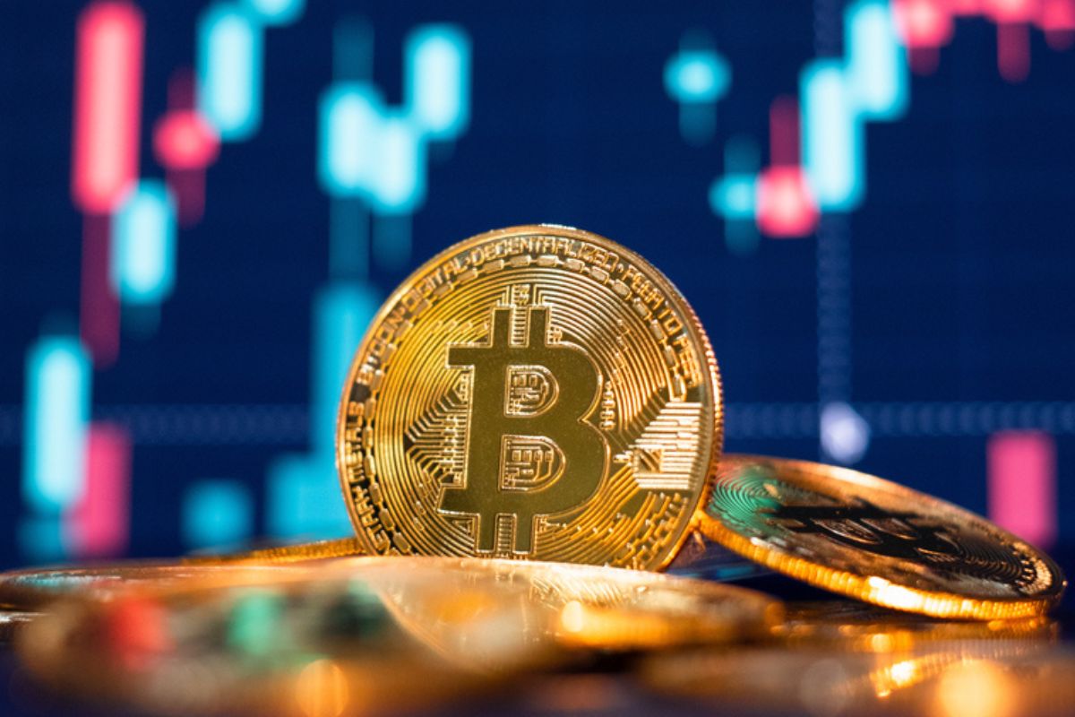 Record Bitcoin, per la prima volta la criptovaluta va sopra i 100mila dollari