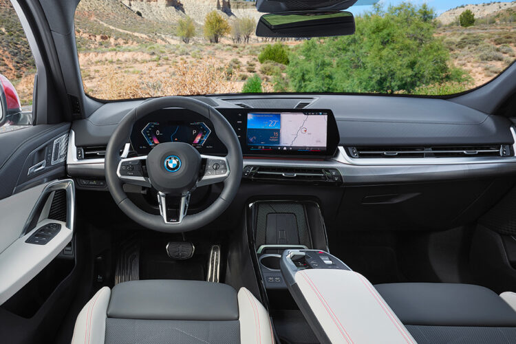 BMW-X2-interni