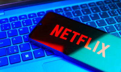 Netflix chiude il 2024 con 301,6 milioni di abbonati: vola il reddito operativo