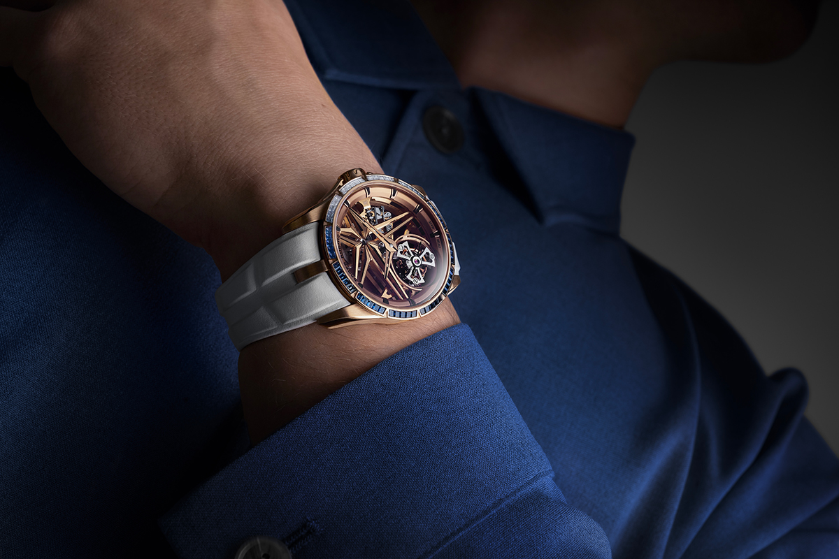 Excalibur Monotourbillon Blue Hour: l'incanto del crepuscolo secondo Roger Dubuis