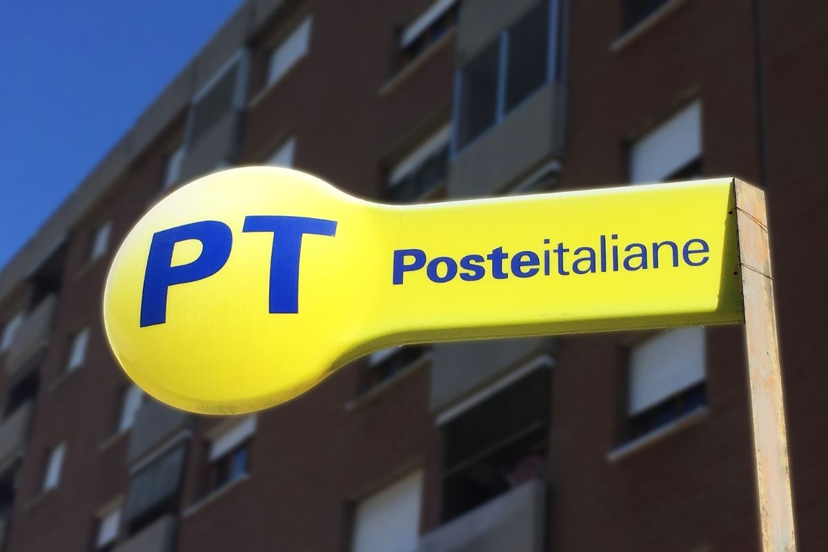 Poste Italiane acquisisce il 9,8% di Tim e cede il 3,8% di Nexi a Cdp