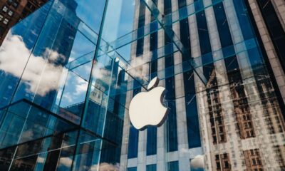 Apple investe 500 miliardi di dollari negli Stati Uniti: Trump ringrazia Cook