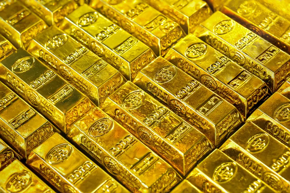 Oro, ancora un record: il contratto aprile sfiora i 3000 dollari