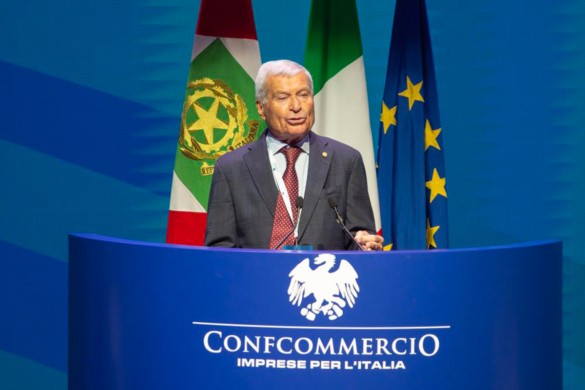 Carlo Sangalli confermato presidente di Confcommercio