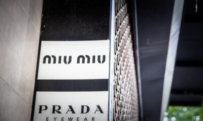 Prada approva i bilanci 2024, azienda in crescita grazie alle vendite di Miu Miu