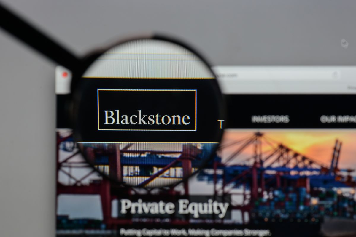 Blackstone, 1 miliardo di dollari per l’a.d. Stephen Schwarzman